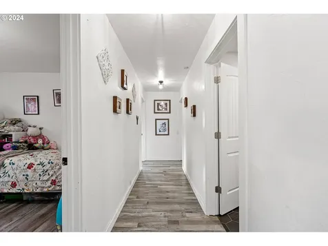 31579 Gowdyville Road Cottage Grove OR 97424