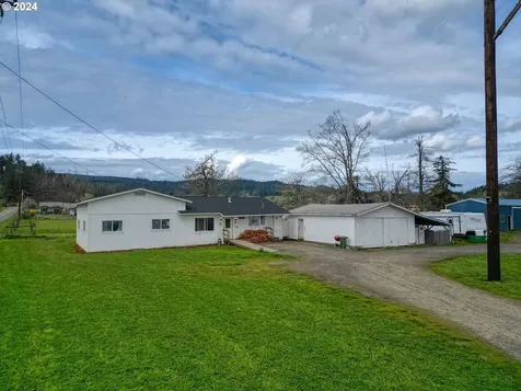 31579 Gowdyville Road Cottage Grove OR 97424