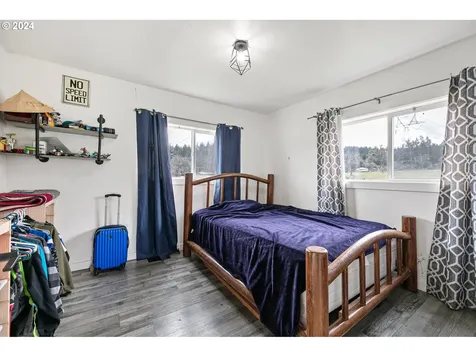 31579 Gowdyville Road Cottage Grove OR 97424