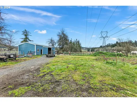 31579 Gowdyville Road Cottage Grove OR 97424