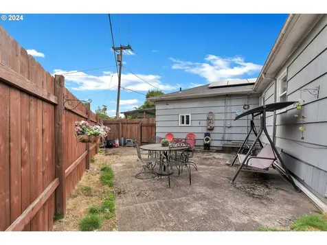 1159 19th Avenue Longview WA 98632