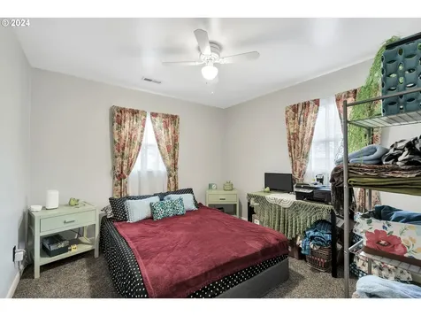 1159 19th Avenue Longview WA 98632