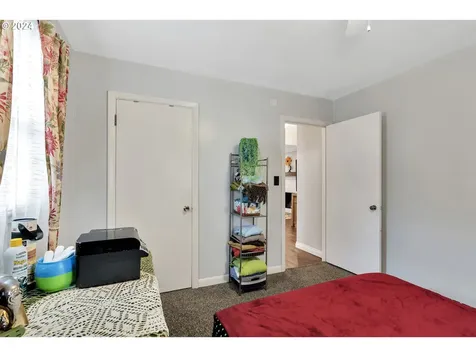 1159 19th Avenue Longview WA 98632