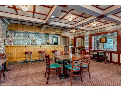 1325 E Hist Columbia River Highway Troutdale OR 97060