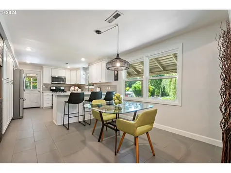 1630 Shadow Wood Drive West Linn OR 97068