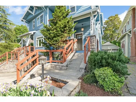 3823 Se Salmon Street Portland OR 97214
