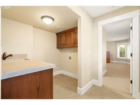 3823 Se Salmon Street Portland OR 97214