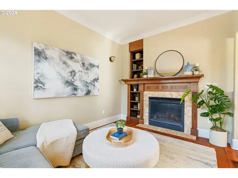 3823 Se Salmon Street Portland OR 97214
