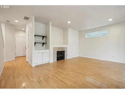 19741 SW Ashcroft Lane Beaverton OR 97003