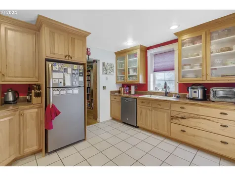 214 Jackson Street Ryderwood WA 98581