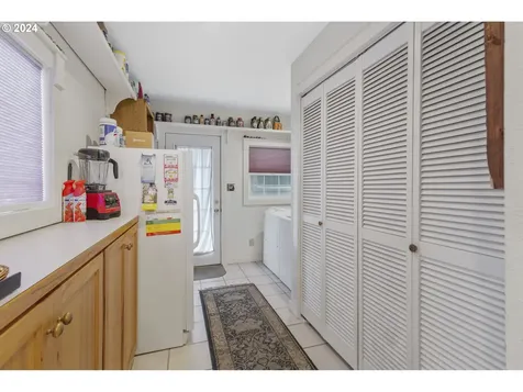 214 Jackson Street Ryderwood WA 98581
