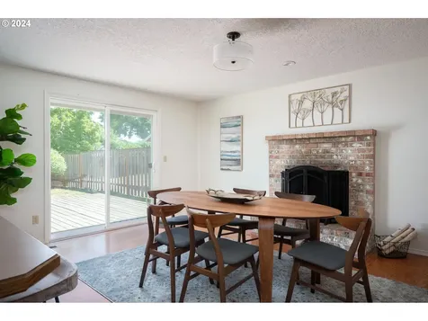 2196 SE 73rd Avenue Hillsboro OR 97123
