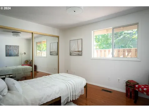 2196 SE 73rd Avenue Hillsboro OR 97123