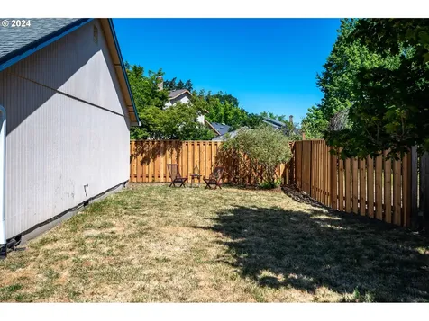 2196 SE 73rd Avenue Hillsboro OR 97123