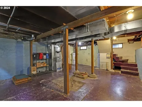 6125 N Delaware Avenue Portland OR 97217