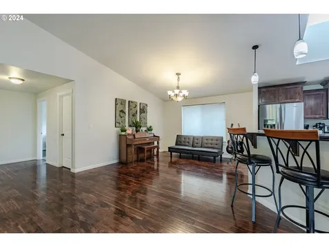 30493 Izaak Walton Road Eugene OR 97405
