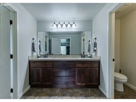 30493 Izaak Walton Road Eugene OR 97405