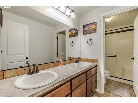 30493 Izaak Walton Road Eugene OR 97405