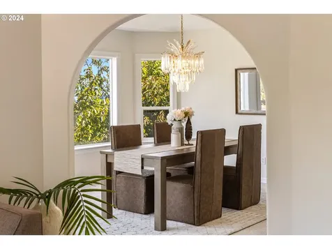 10999 Se David Court Happy Valley OR 97086