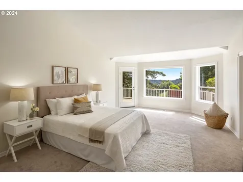 10999 Se David Court Happy Valley OR 97086