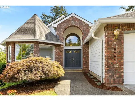10999 Se David Court Happy Valley OR 97086