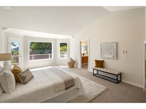 10999 Se David Court Happy Valley OR 97086