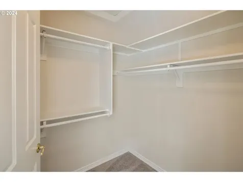 10999 Se David Court Happy Valley OR 97086