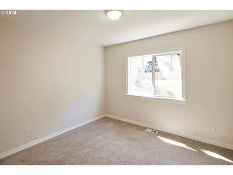 10999 Se David Court Happy Valley OR 97086