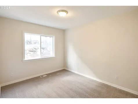 10999 Se David Court Happy Valley OR 97086