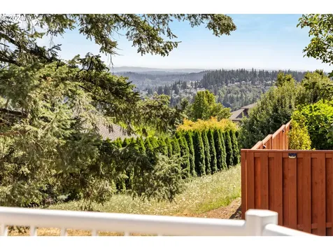 10999 Se David Court Happy Valley OR 97086