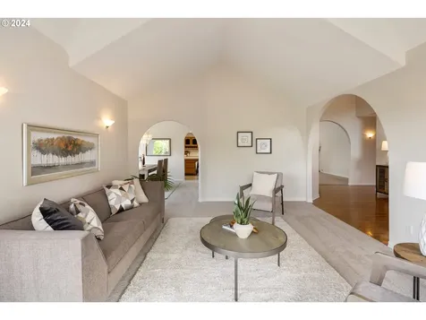 10999 Se David Court Happy Valley OR 97086