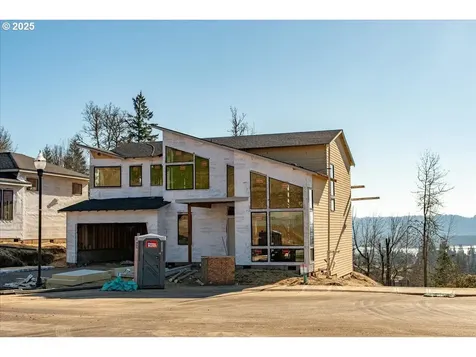 780 N V Street Washougal WA 98671