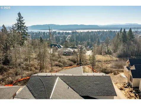780 N V Street Washougal WA 98671