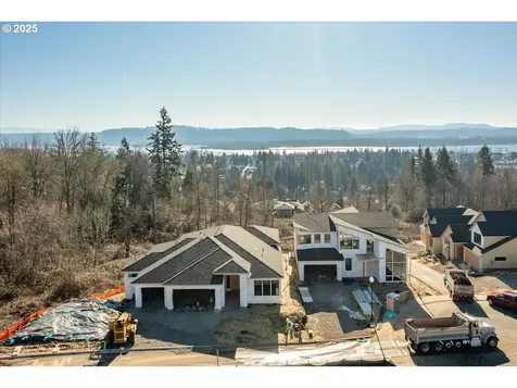 780 N V Street Washougal WA 98671