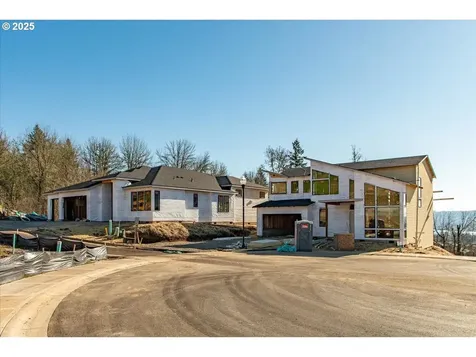 780 N V Street Washougal WA 98671