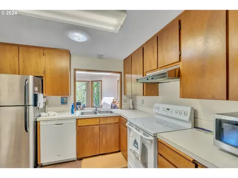 2830 NW 29th Street Corvallis OR 97330