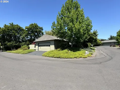 2830 NW 29th Street Corvallis OR 97330