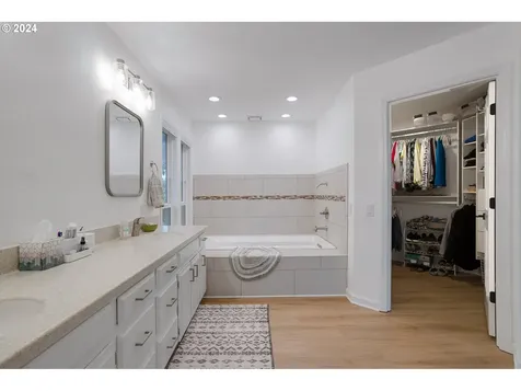 31680 SW Country View Lane Wilsonville OR 97070