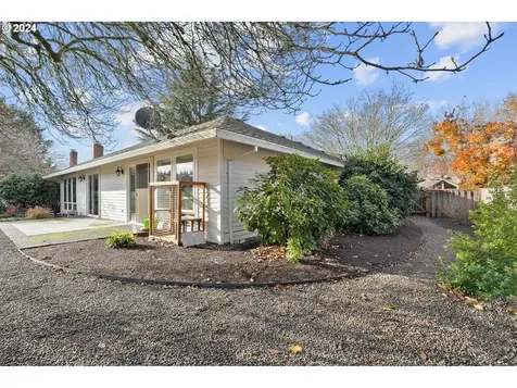 31680 SW Country View Lane Wilsonville OR 97070