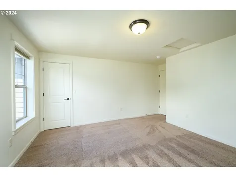 3288 Daffodil Drive Mcminnville OR 97128