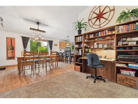 890 Nw First Falls View Road Stevenson WA 98648