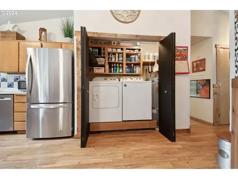 890 Nw First Falls View Road Stevenson WA 98648