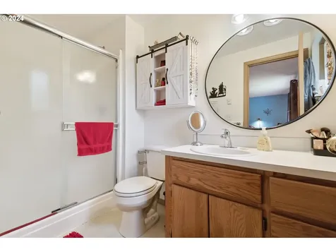 890 Nw First Falls View Road Stevenson WA 98648
