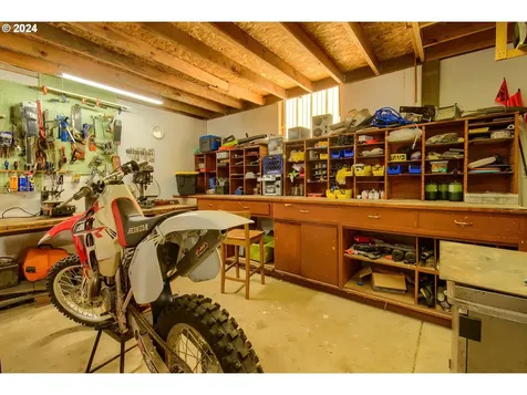 890 Nw First Falls View Road Stevenson WA 98648