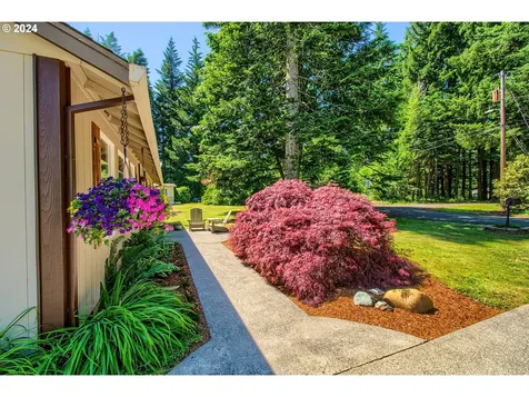 890 Nw First Falls View Road Stevenson WA 98648