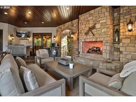 17935 S Hidden Lake Drive Oregon City OR 97045