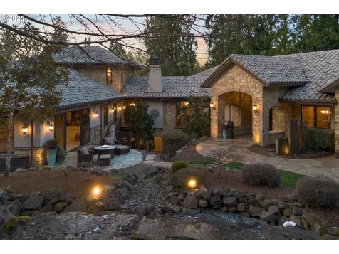 17935 S Hidden Lake Drive Oregon City OR 97045