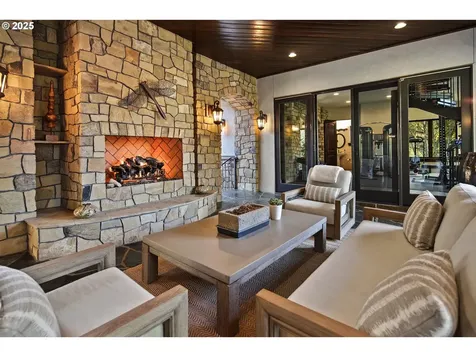 17935 S Hidden Lake Drive Oregon City OR 97045