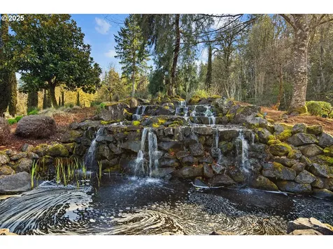 17935 S Hidden Lake Drive Oregon City OR 97045