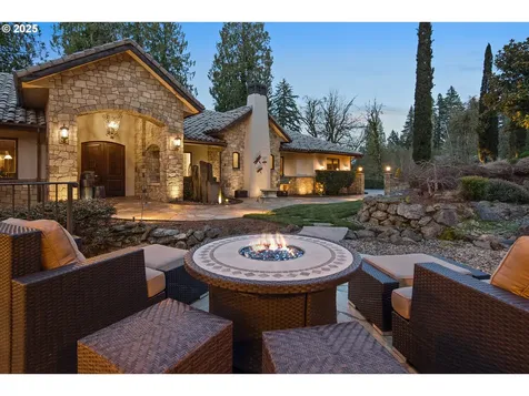 17935 S Hidden Lake Drive Oregon City OR 97045